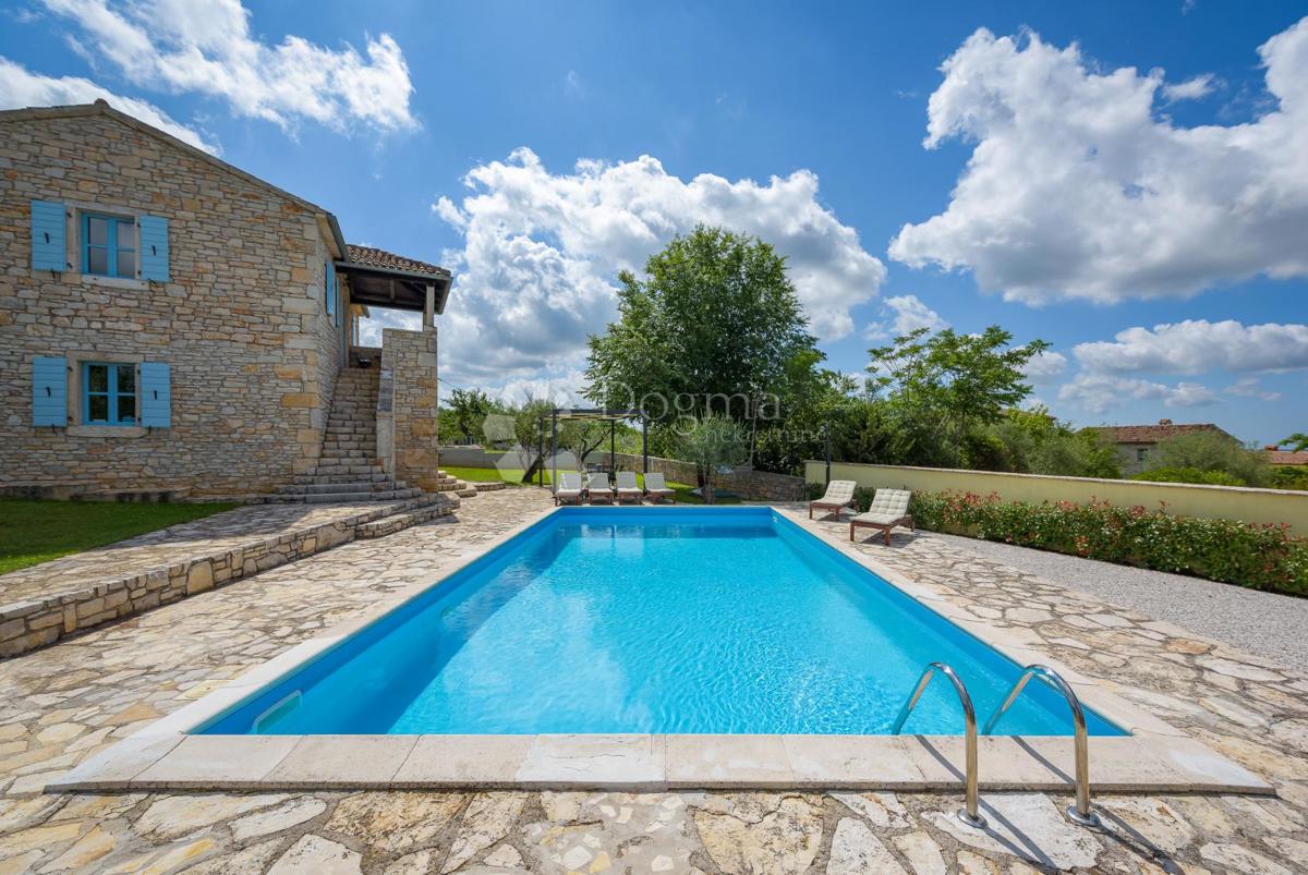 Kuća Na prodaju - ISTARSKA SVETI LOVREČ