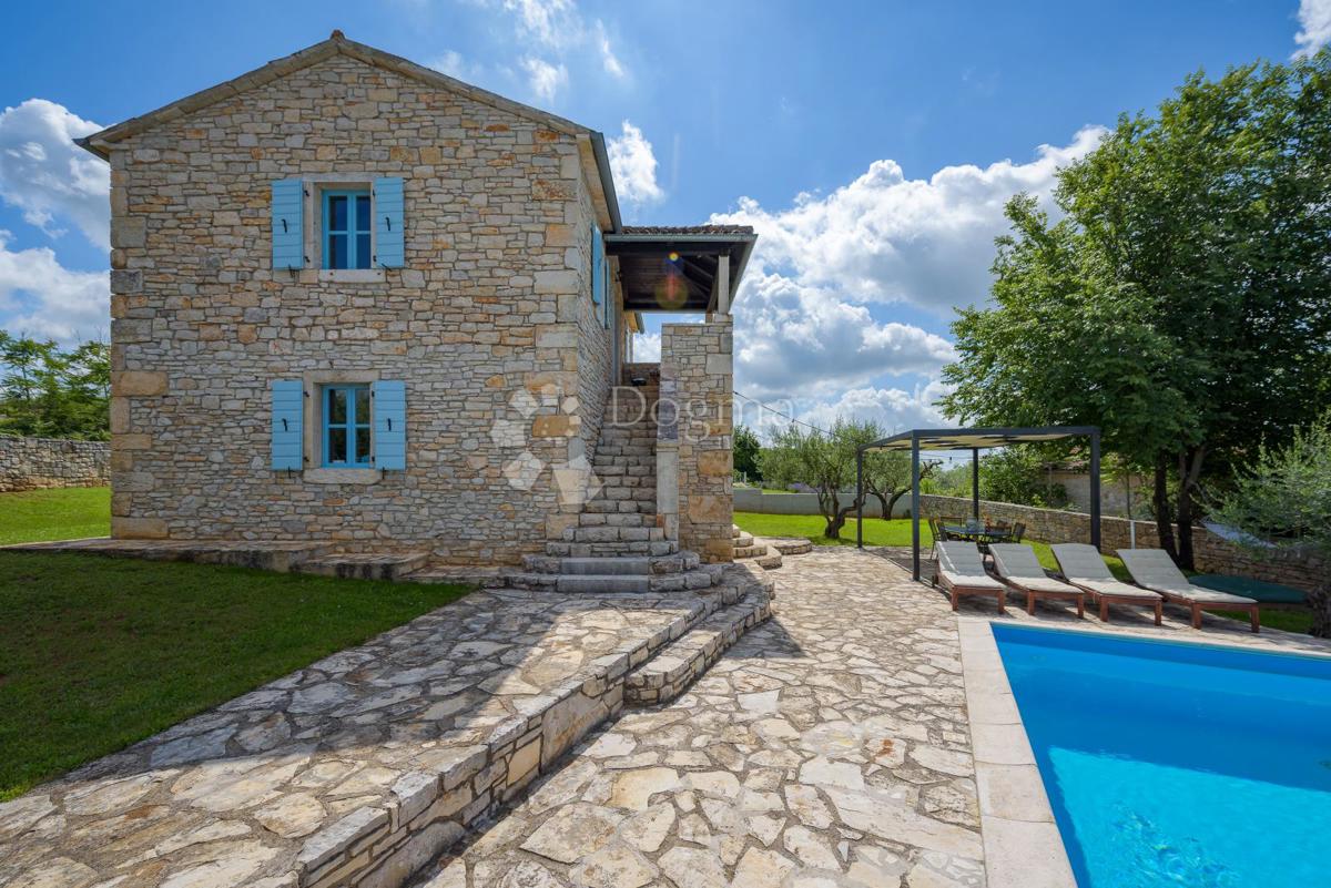 Kuća Na prodaju - ISTARSKA SVETI LOVREČ