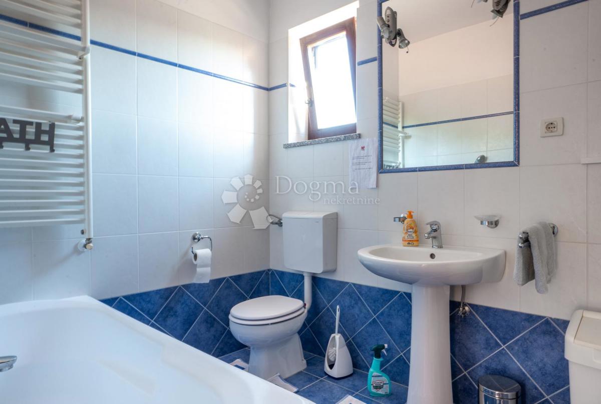 Casa In vendita - PRIMORSKO-GORANSKA VIŠKOVO