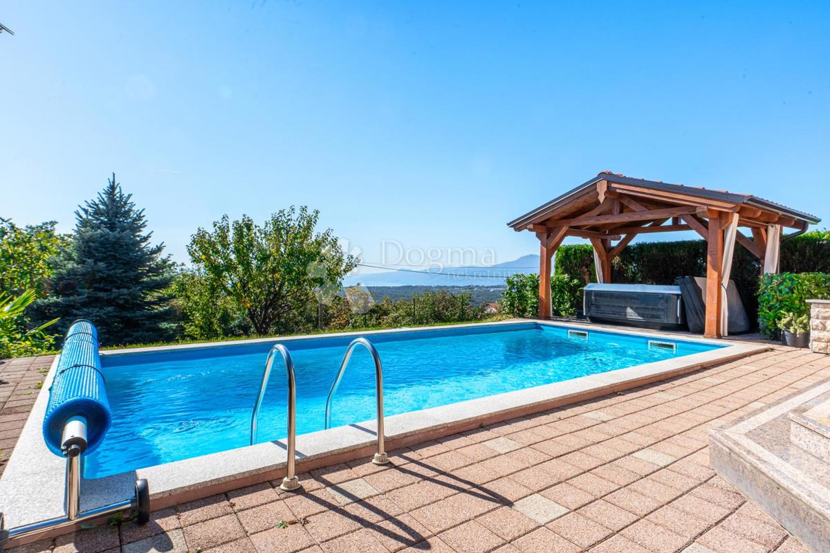 Casa In vendita - PRIMORSKO-GORANSKA VIŠKOVO