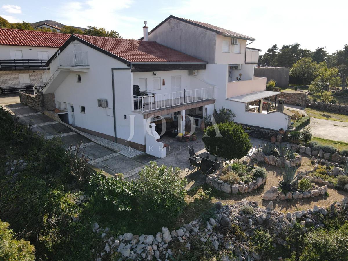 House For sale - PRIMORSKO-GORANSKA NOVI VINODOLSKI