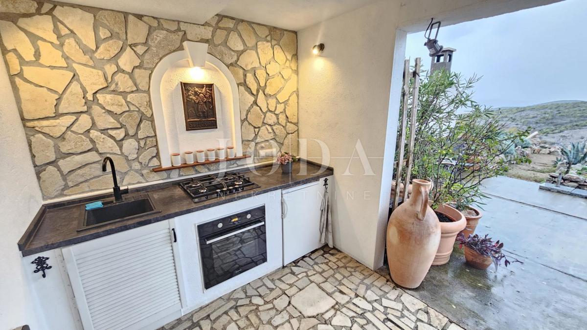 House For sale - PRIMORSKO-GORANSKA NOVI VINODOLSKI