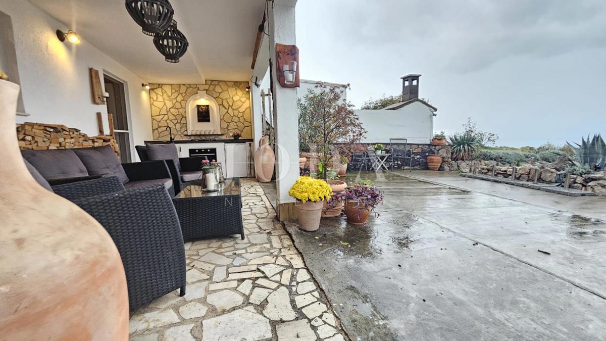House For sale - PRIMORSKO-GORANSKA NOVI VINODOLSKI