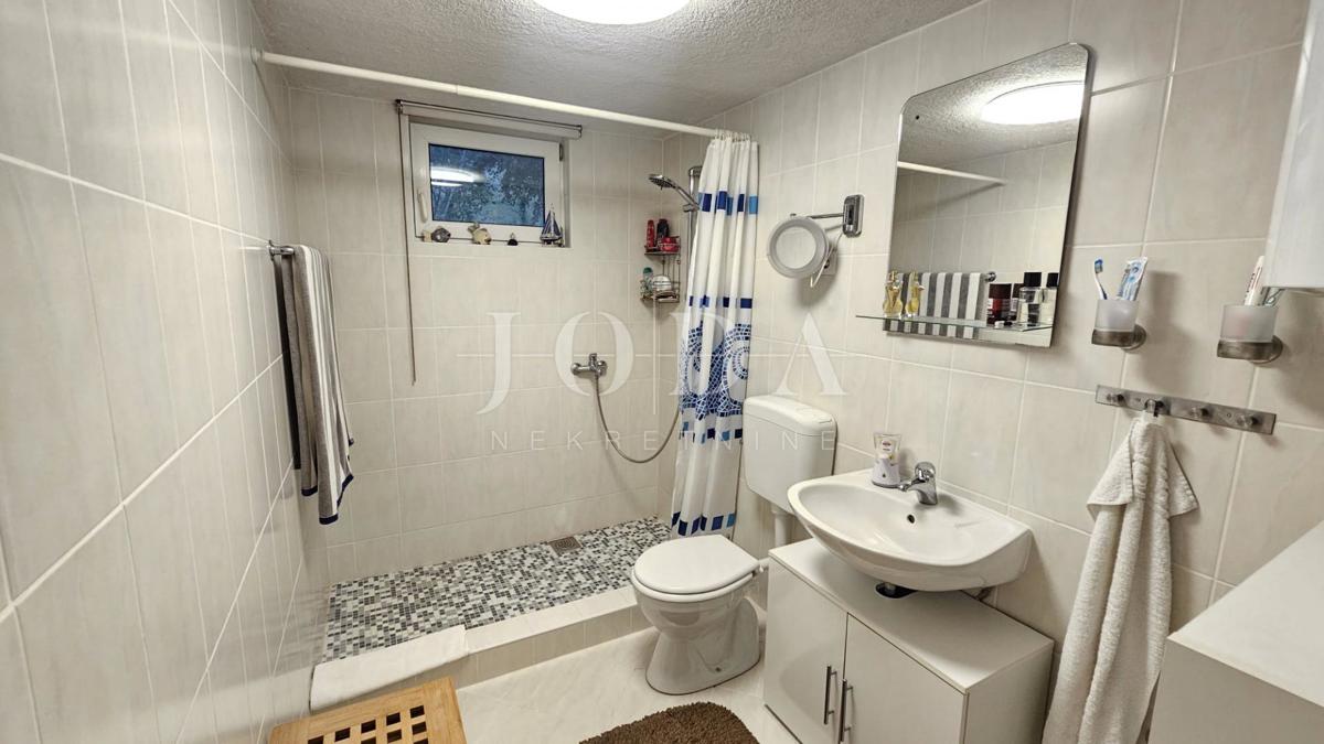 House For sale - PRIMORSKO-GORANSKA NOVI VINODOLSKI