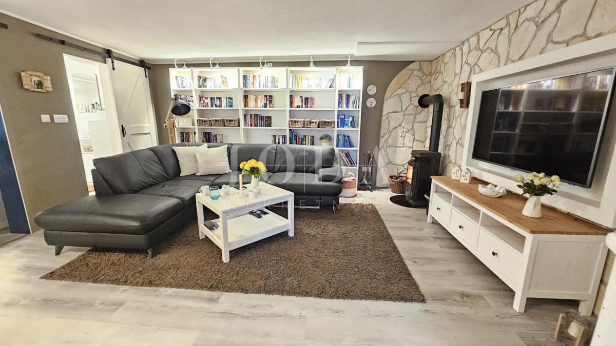 House For sale - PRIMORSKO-GORANSKA NOVI VINODOLSKI