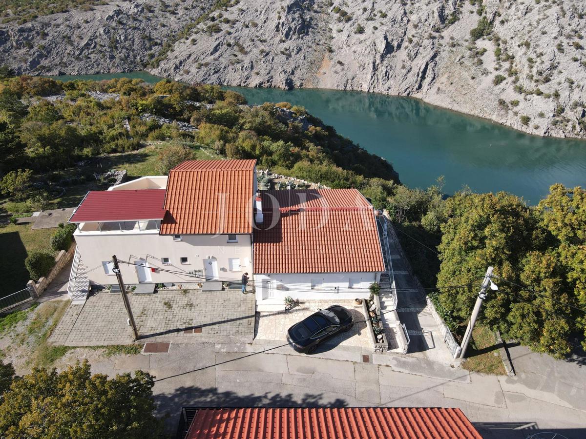 House For sale - Primorsko-goranska Novi Vinodolski - foto 4/52