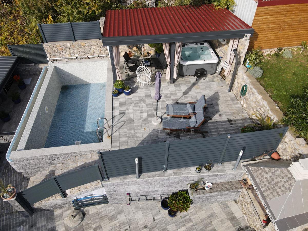 Kuća Na prodaju - PRIMORSKO-GORANSKA VINODOLSKA OPĆINA