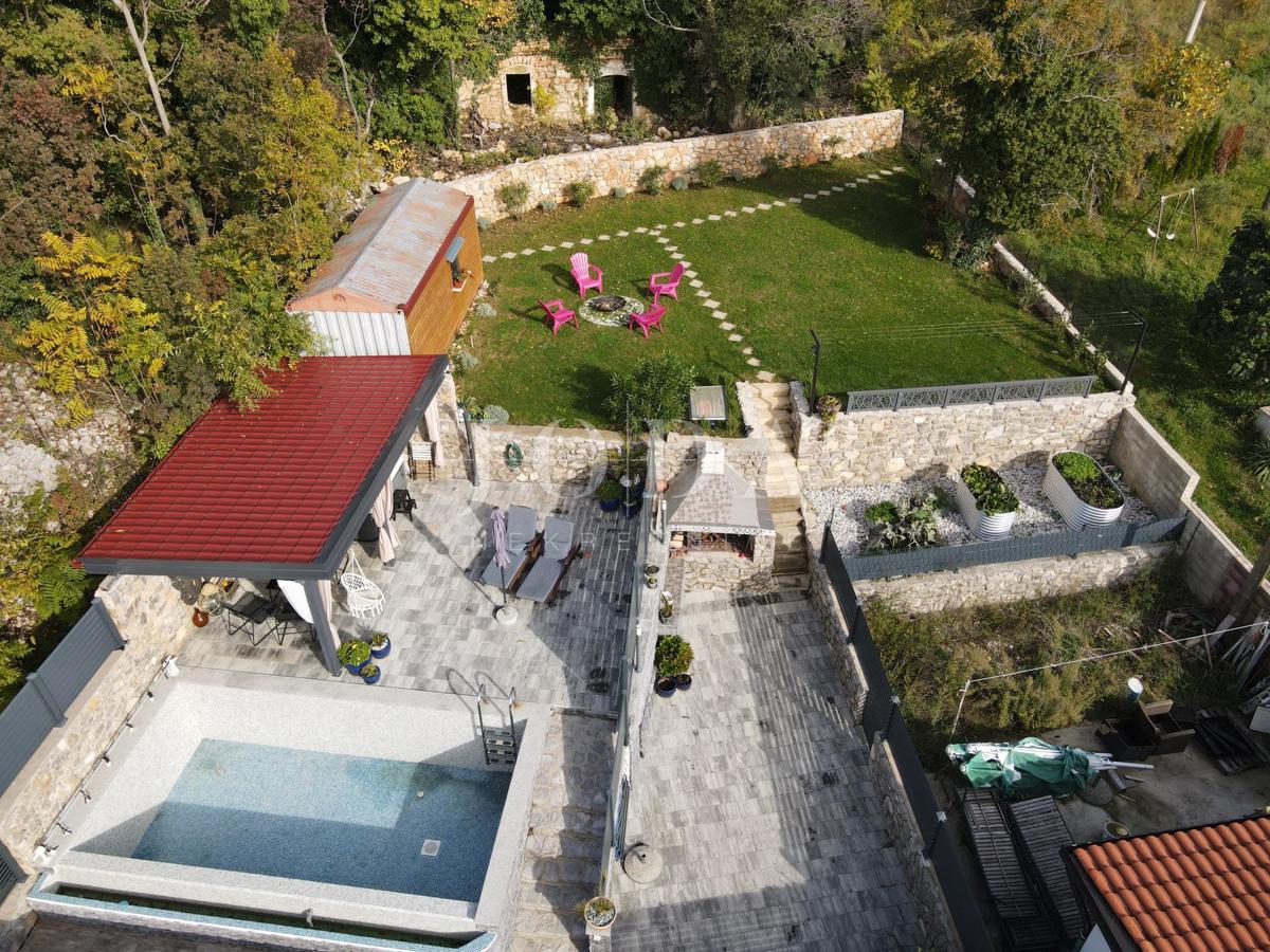 Kuća Na prodaju - PRIMORSKO-GORANSKA VINODOLSKA OPĆINA