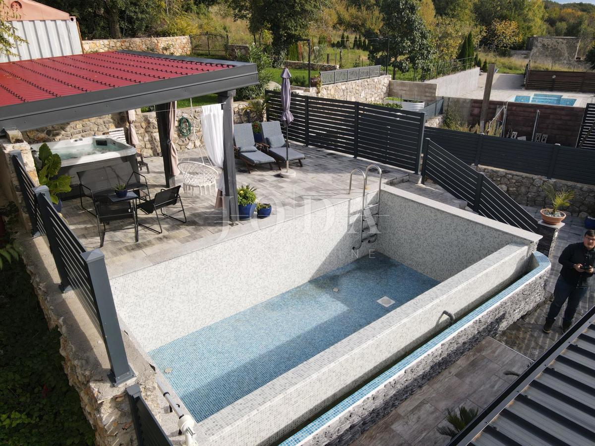 Kuća Na prodaju - PRIMORSKO-GORANSKA VINODOLSKA OPĆINA