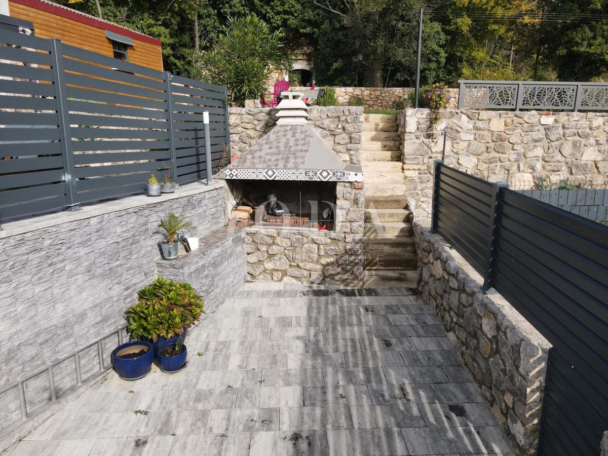 Kuća Na prodaju - PRIMORSKO-GORANSKA VINODOLSKA OPĆINA