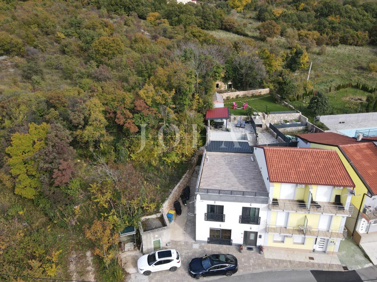 Kuća Na prodaju - PRIMORSKO-GORANSKA VINODOLSKA OPĆINA
