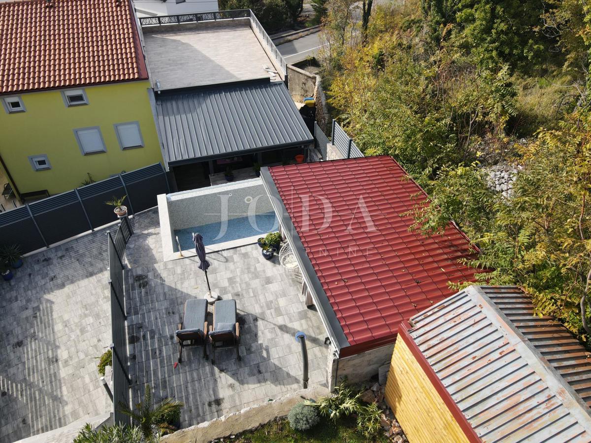 Kuća Na prodaju - PRIMORSKO-GORANSKA VINODOLSKA OPĆINA