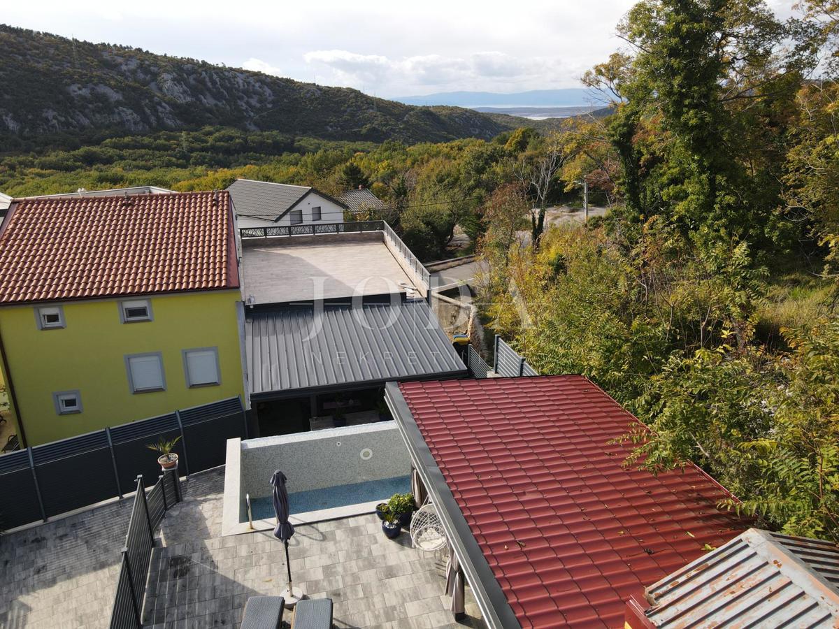 Kuća Na prodaju - PRIMORSKO-GORANSKA VINODOLSKA OPĆINA
