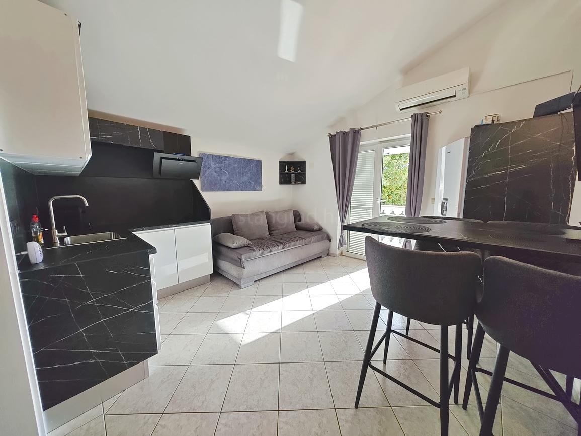 Apartment Zu verkaufen - Primorsko-goranska Krk - foto 3/13