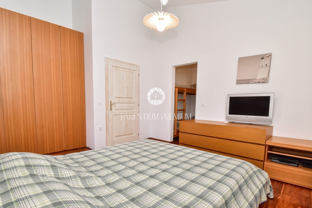 Hiša Na predaj - ISTARSKA POREČ