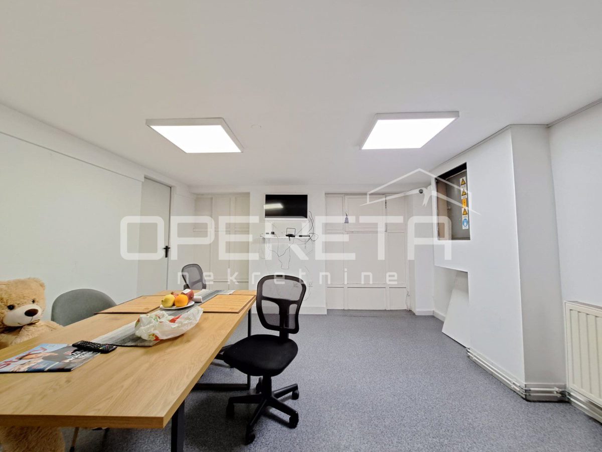 Business premises For sale - Grad Zagreb Zagreb - foto 1/36