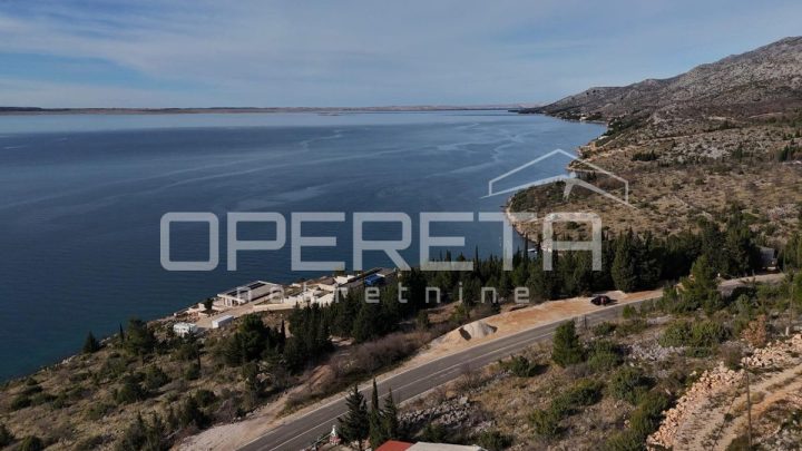 Land for sale 650 m² – Starigrad