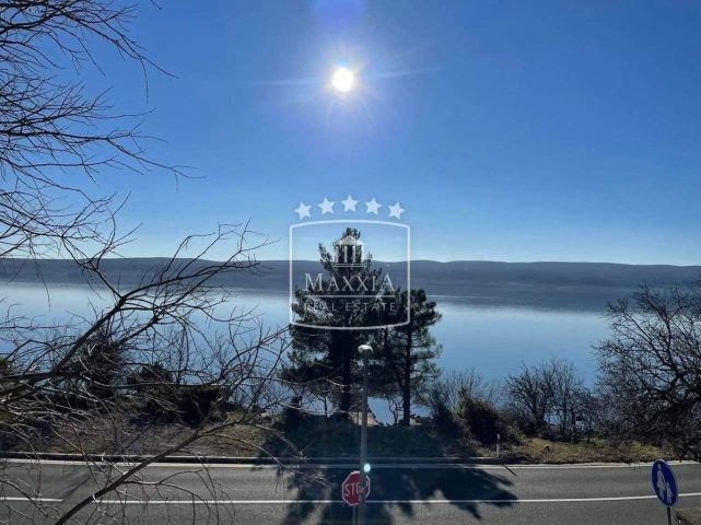 Grundstück zu verkaufen 740 m² – Starigrad