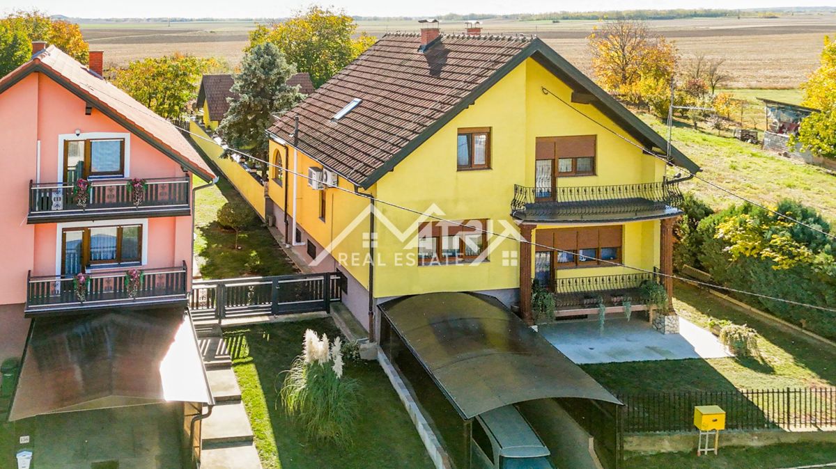 Maison À vendre - VUKOVARSKO-SRIJEMSKA BOGDANOVCI