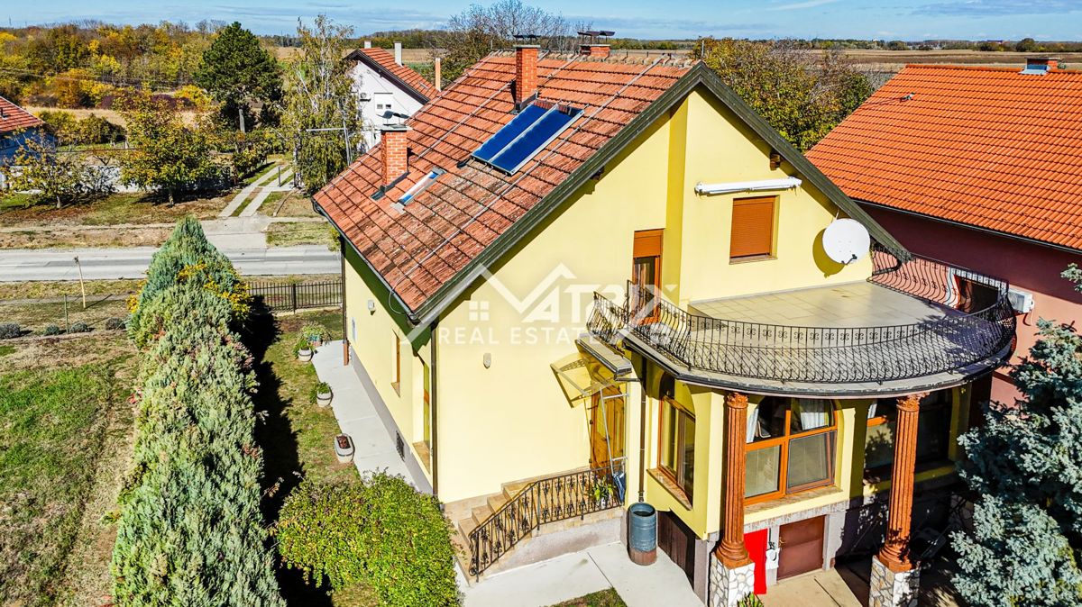 Maison À vendre - VUKOVARSKO-SRIJEMSKA BOGDANOVCI