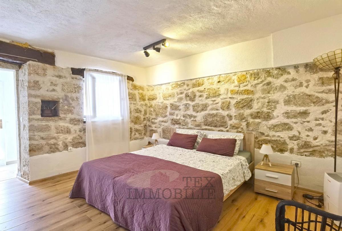 Kuća Na prodaju - ISTARSKA MOTOVUN