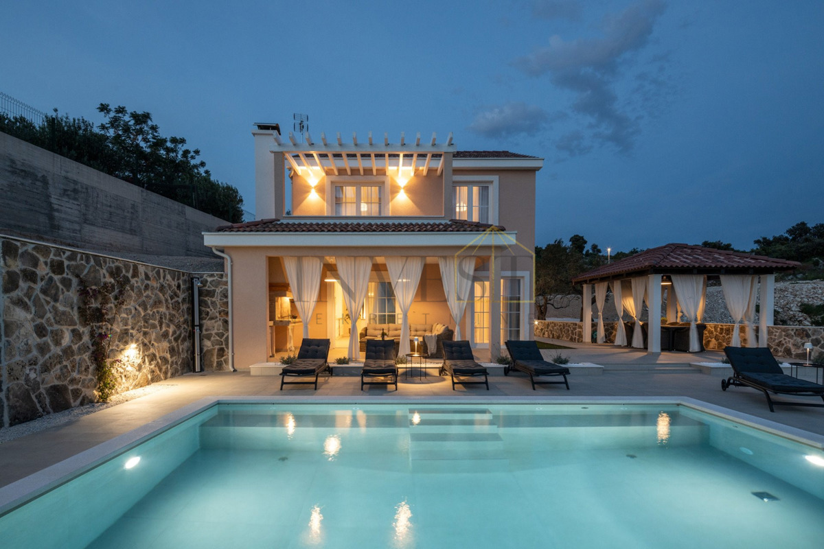 Casa In vendita - ŠIBENSKO-KNINSKA ROGOZNICA