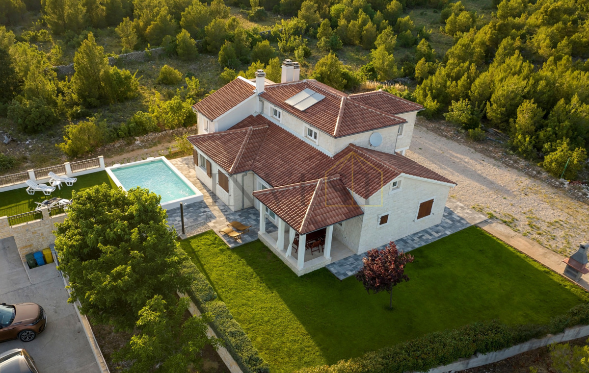 Kuća Na prodaju - ŠIBENSKO-KNINSKA ŠIBENIK