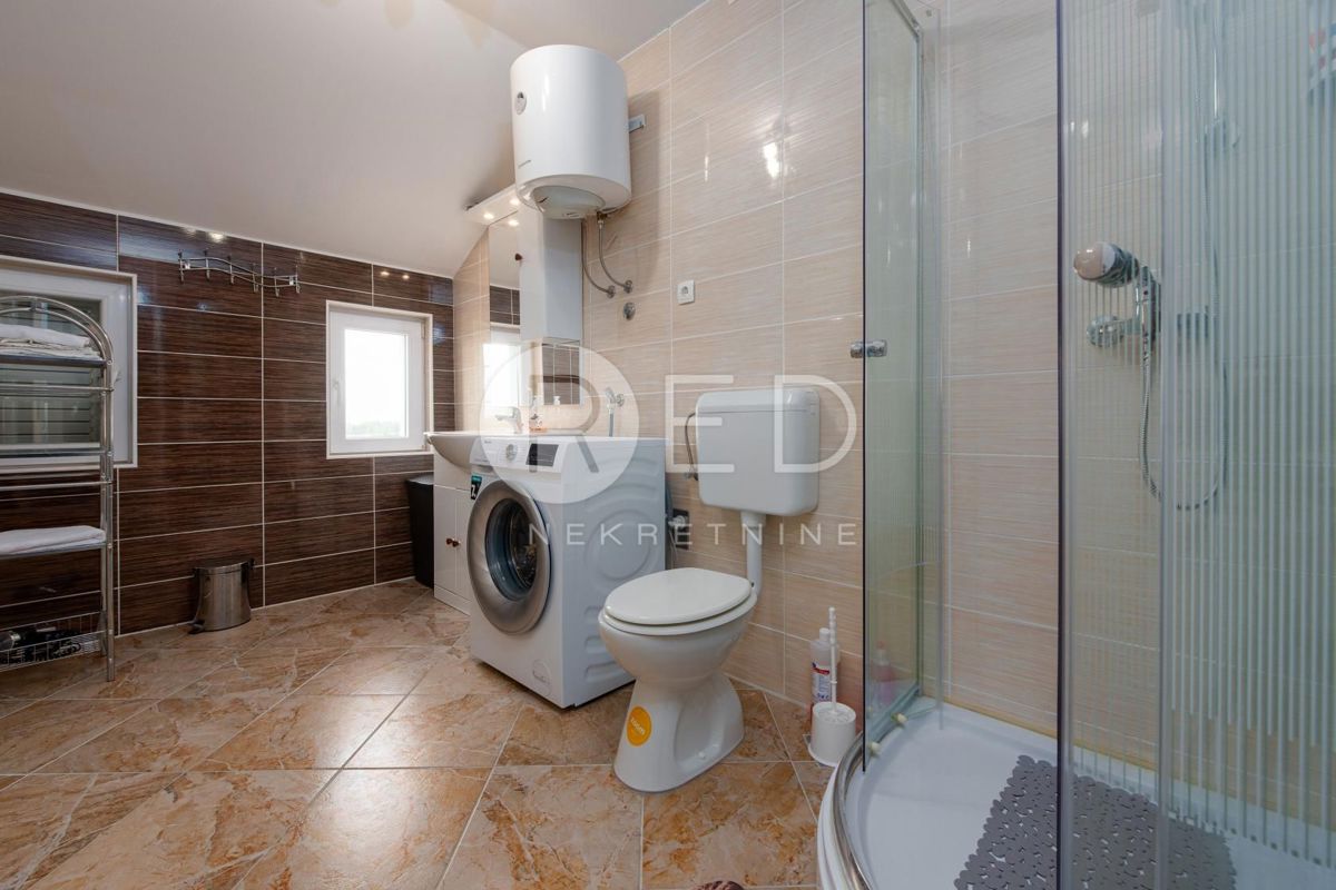 House For sale - ZADARSKA BENKOVAC