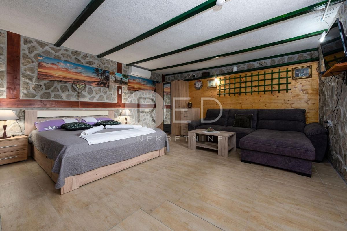 House For sale - ZADARSKA BENKOVAC