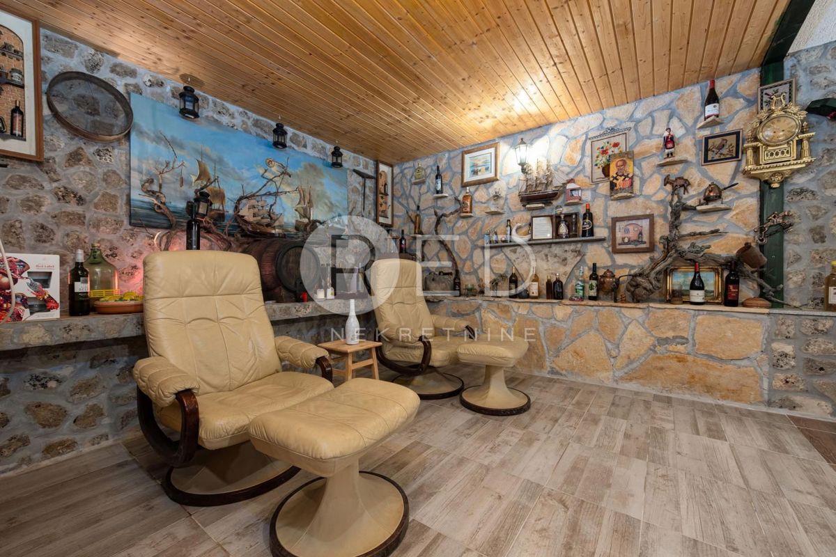 House For sale - ZADARSKA BENKOVAC