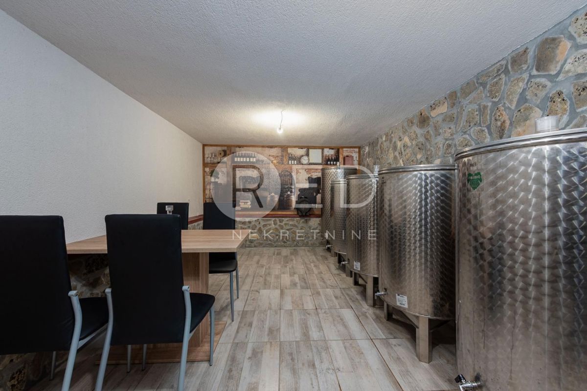 House For sale - ZADARSKA BENKOVAC