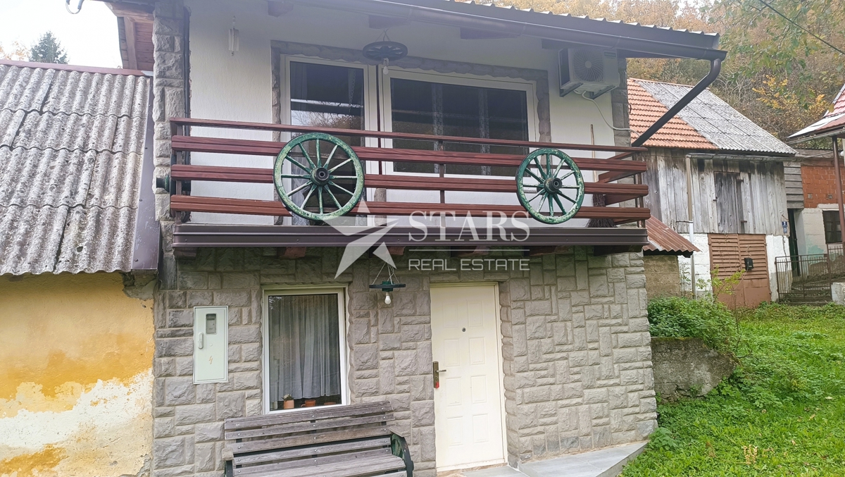 Dom Na predaj - KARLOVAČKA OGULIN