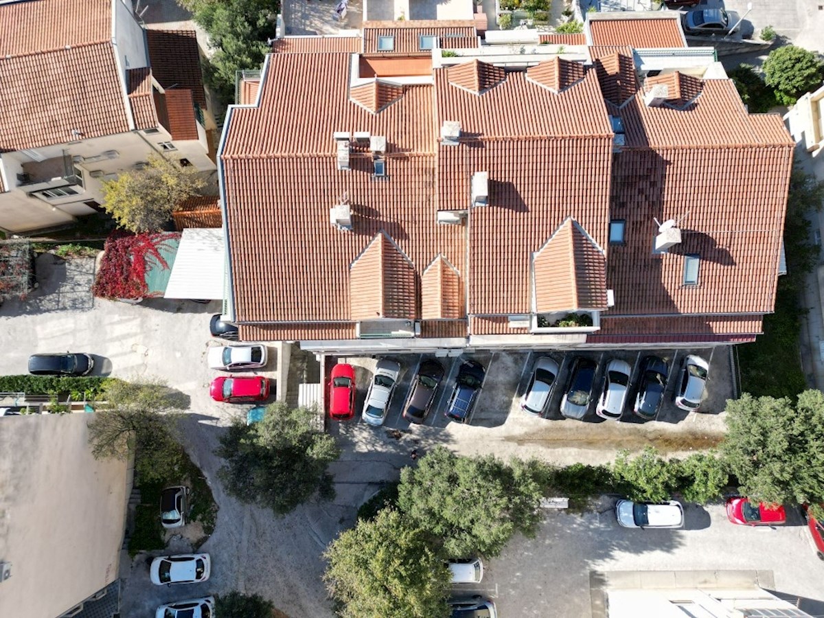Flat For sale - SPLITSKO-DALMATINSKA MAKARSKA