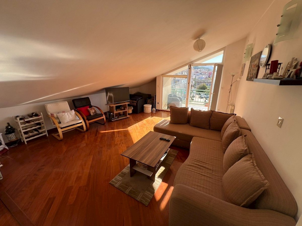 Flat For sale - SPLITSKO-DALMATINSKA MAKARSKA