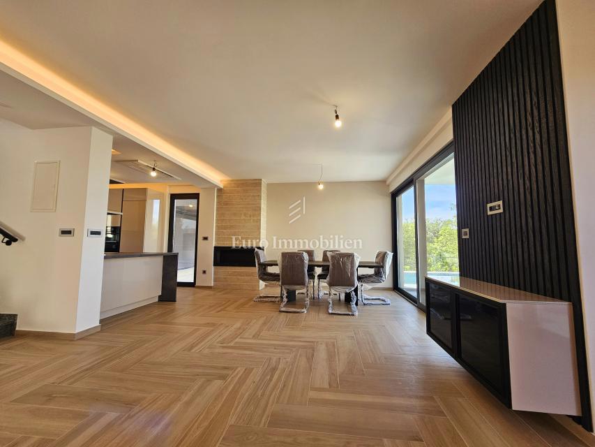 Casa In vendita - PRIMORSKO-GORANSKA KRK