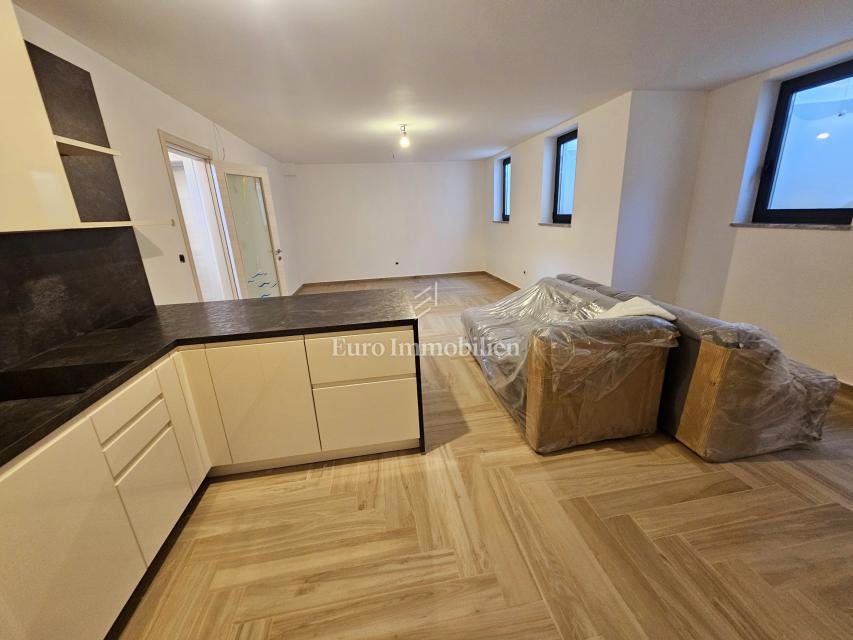 Casa In vendita - PRIMORSKO-GORANSKA KRK