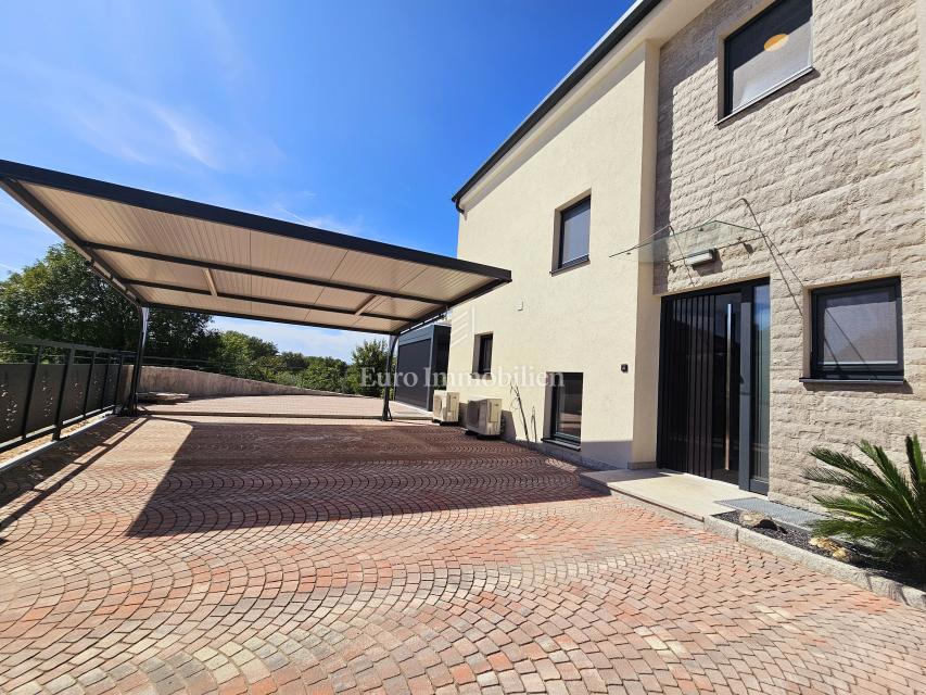 Casa In vendita - PRIMORSKO-GORANSKA KRK
