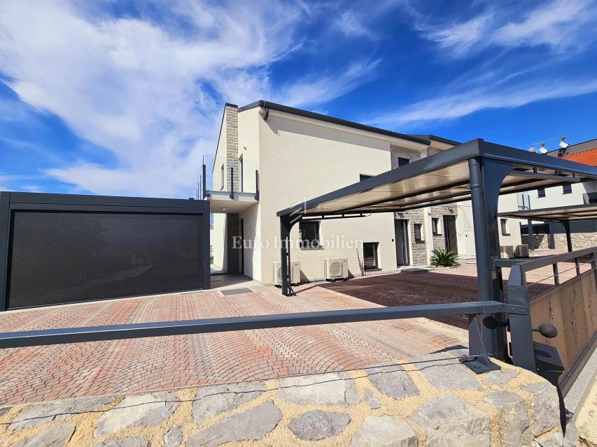 Casa In vendita - PRIMORSKO-GORANSKA KRK