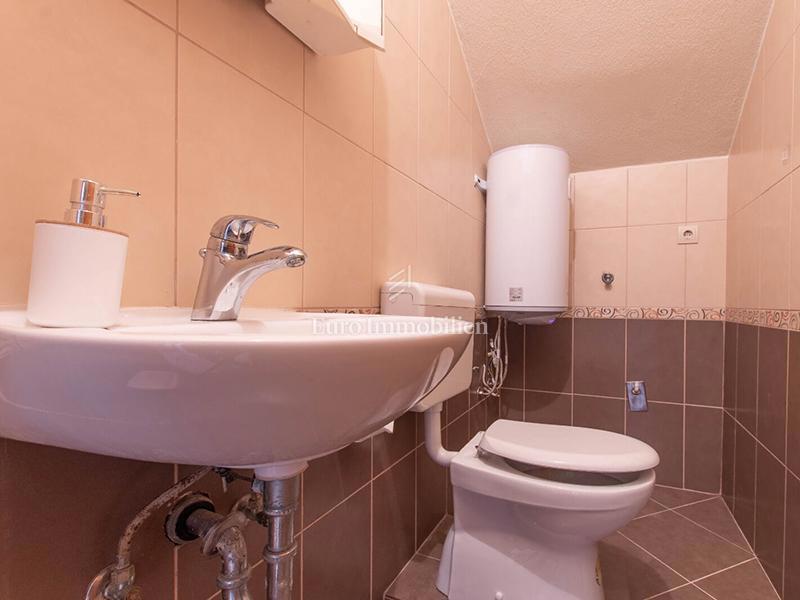 Apartment Zu verkaufen - SPLITSKO-DALMATINSKA MAKARSKA