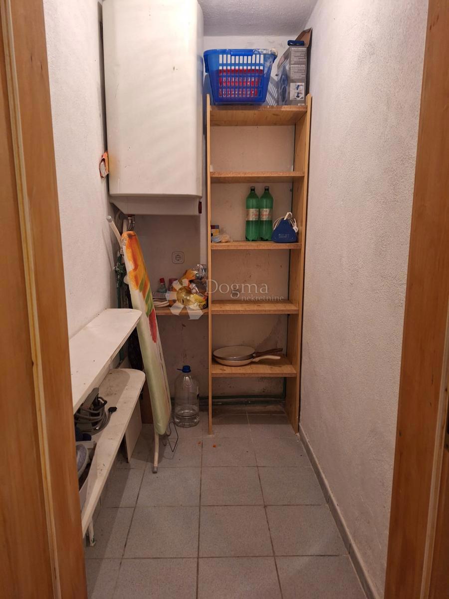 Stan Na prodaju - ZADARSKA VIR