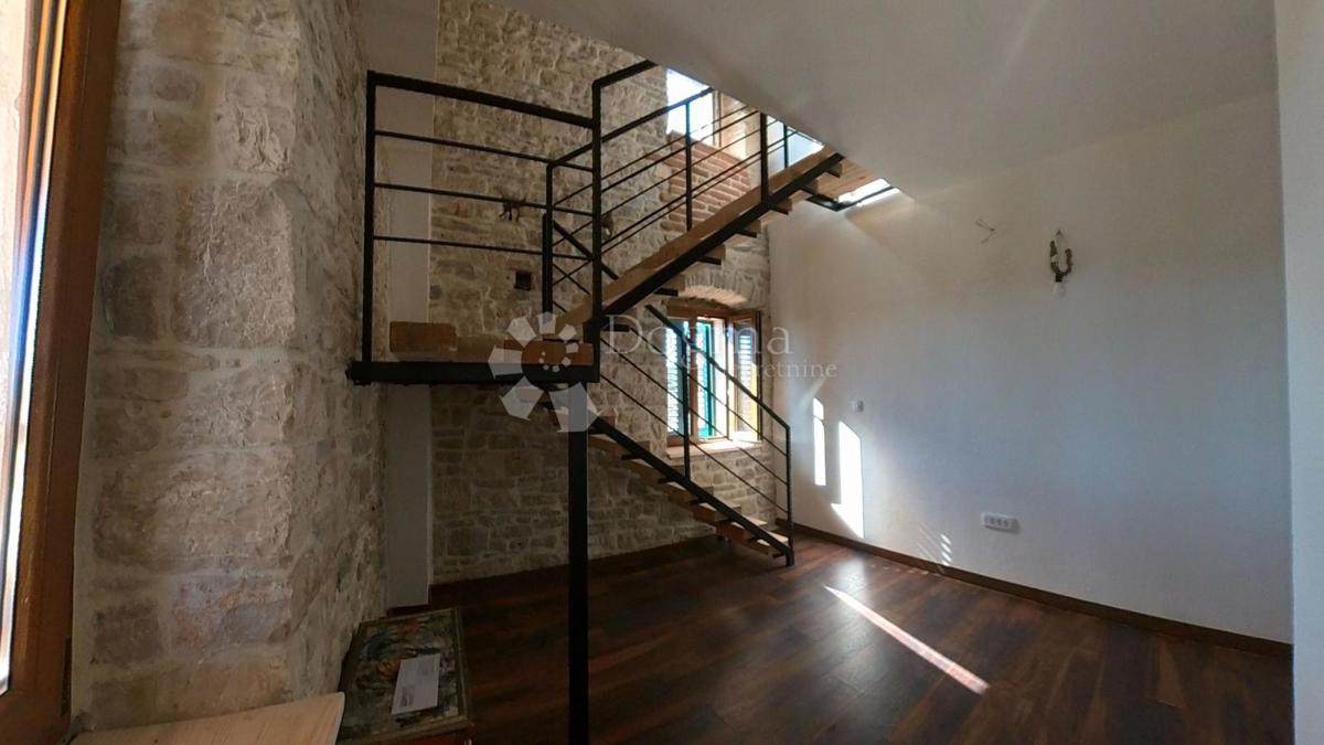 Maison À vendre - SPLITSKO-DALMATINSKA ŠOLTA
