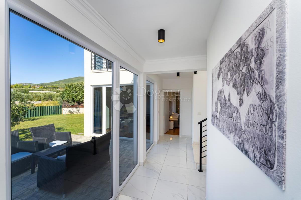Haus Zu verkaufen - SPLITSKO-DALMATINSKA KAŠTELA
