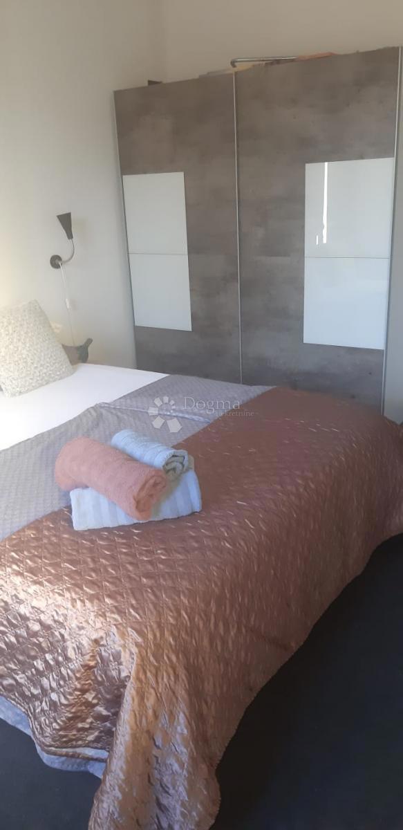 Apartment Zu verkaufen - SPLITSKO-DALMATINSKA SPLIT
