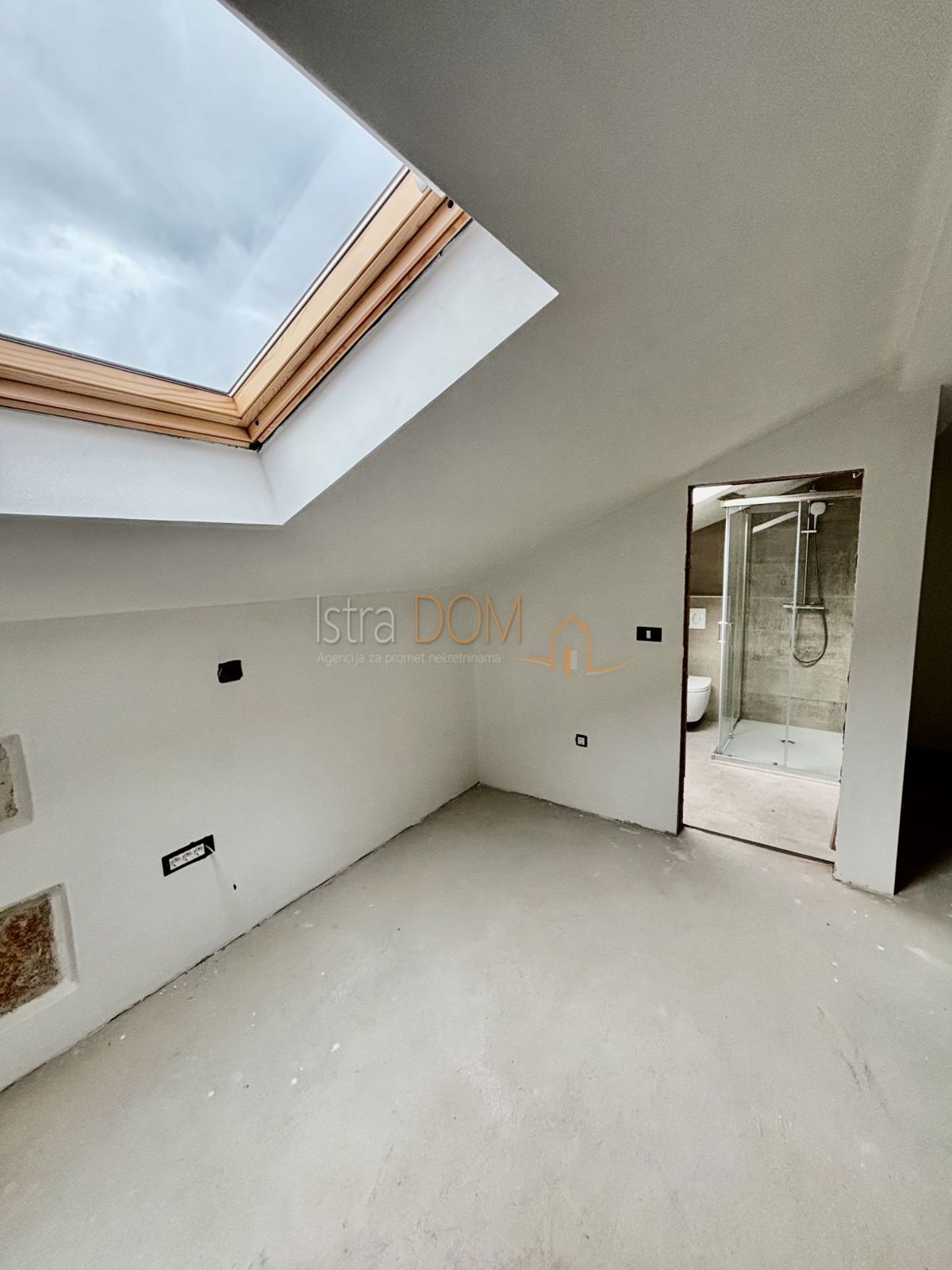 House For sale - ISTARSKA ŽMINJ
