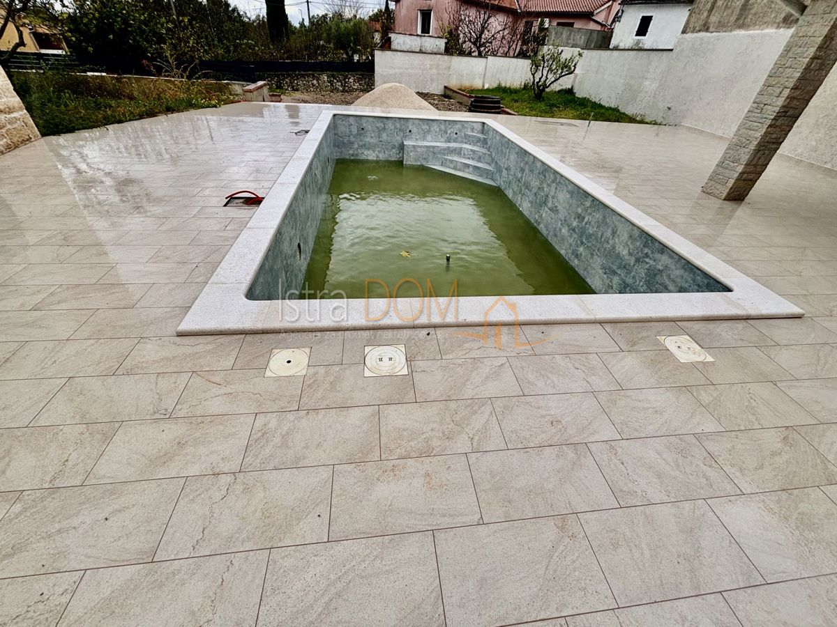 House For sale - ISTARSKA ŽMINJ