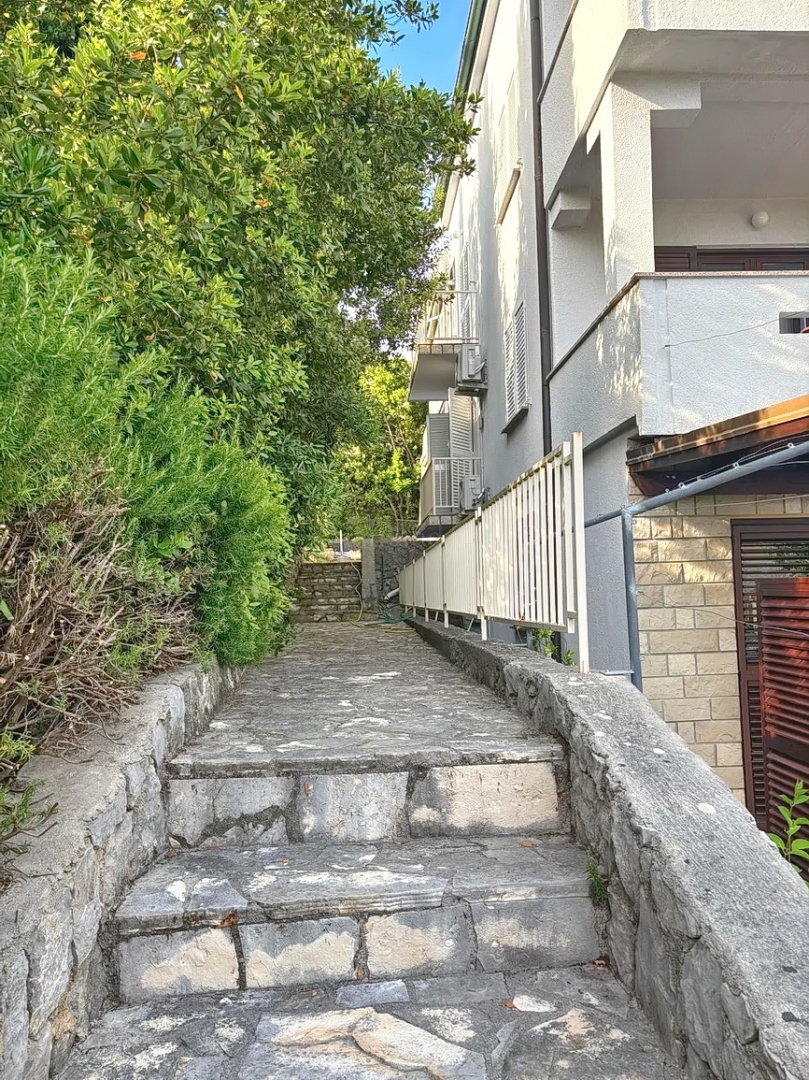 Stan Na prodaju - PRIMORSKO-GORANSKA KRK