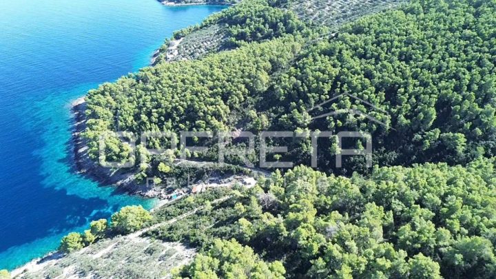 Pozemok na predaj 8238 m² – Korčula