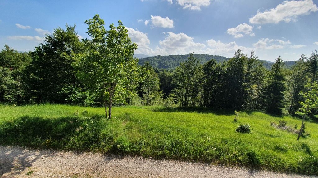 Działka Na sprzedaż - Primorsko-goranska Ravna Gora - foto 1/4