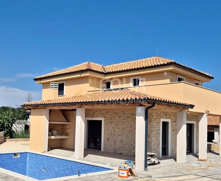 Haus Zu verkaufen - Istarska Svetvinčenat - foto 1/6