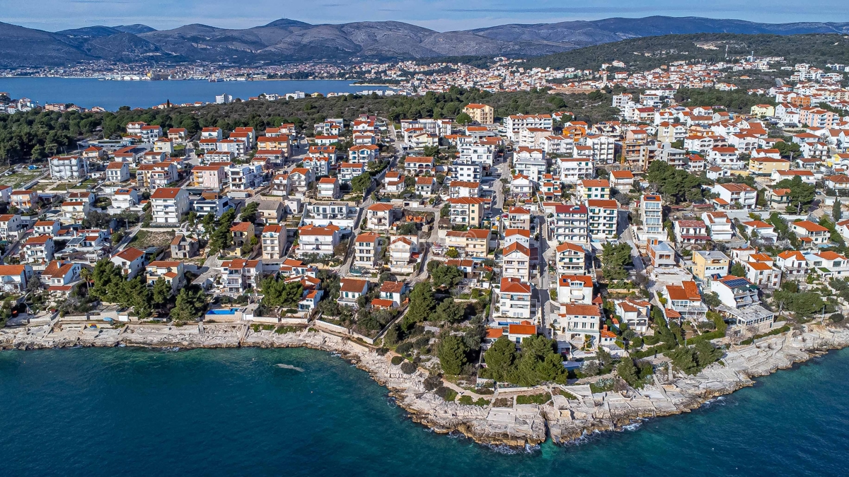 Kuća Na prodaju - SPLITSKO-DALMATINSKA ČIOVO